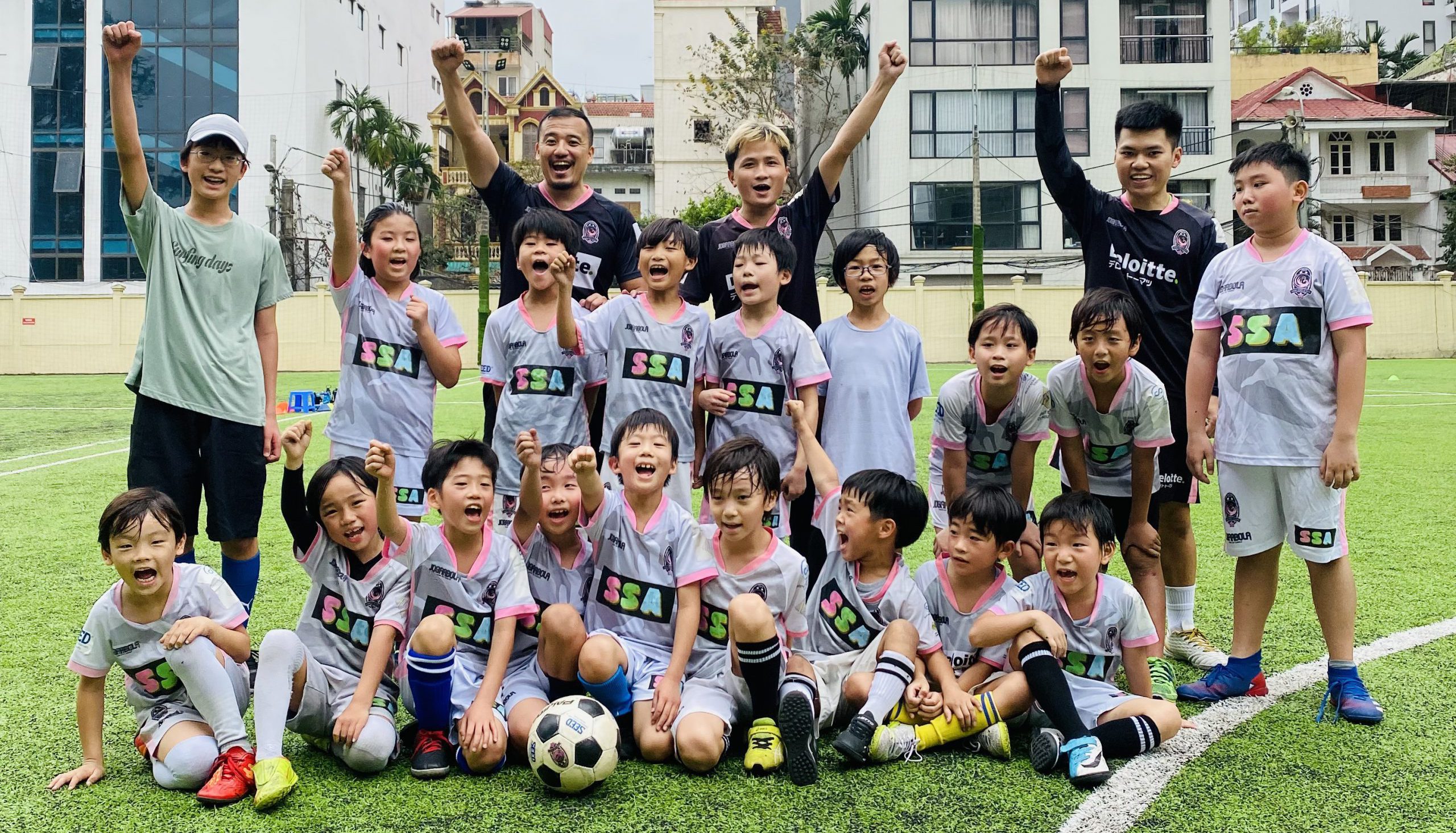 Chương trình “Vé đặc biệt” dành cho khách hàng tham gia khóa học bóng đá ngắn hạn tại SSA dịp đầu xuân 2024