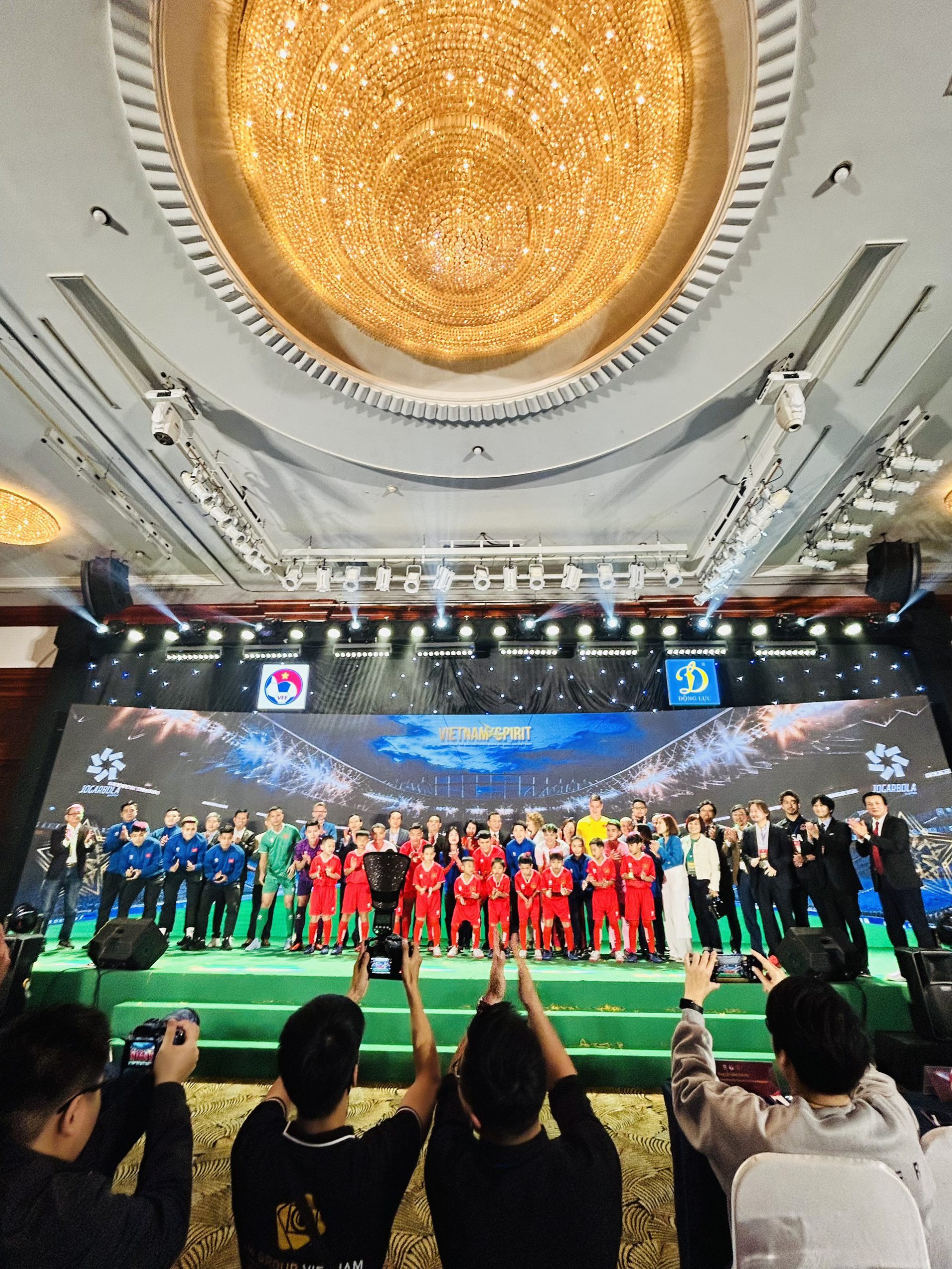 SSA tham dự lễ ký kết hợp tác giữa Jogarbola cùng đội tuyển quốc gia Việt Nam…