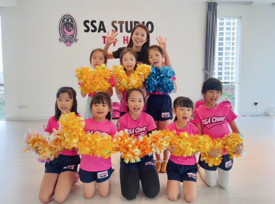 笑顔と元気をお届けするスクール♪～SSAチアダンススクール～